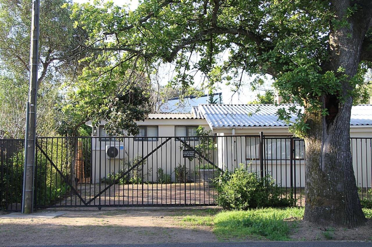 Courtyard Studio Lights And Wi Fi During Load Shedding Stellenbosch Exterior foto